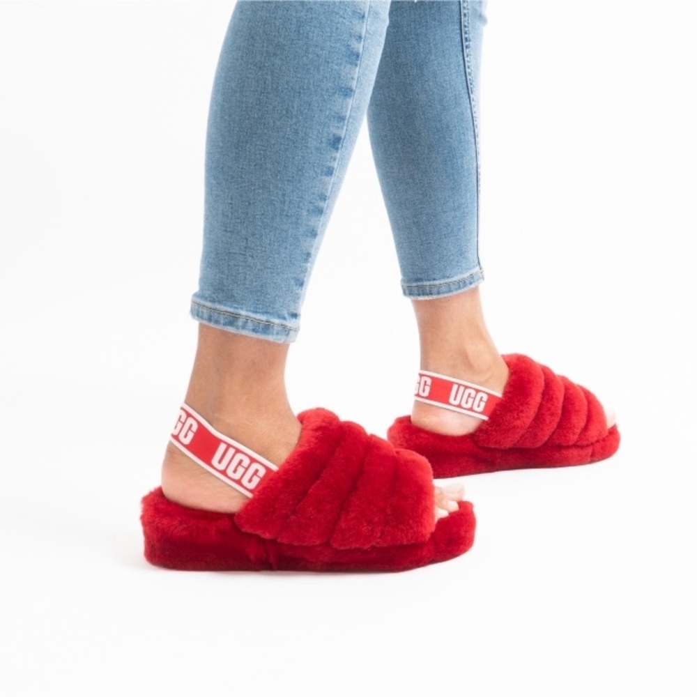 UGG W FLUFF YEAH SLIDE RED